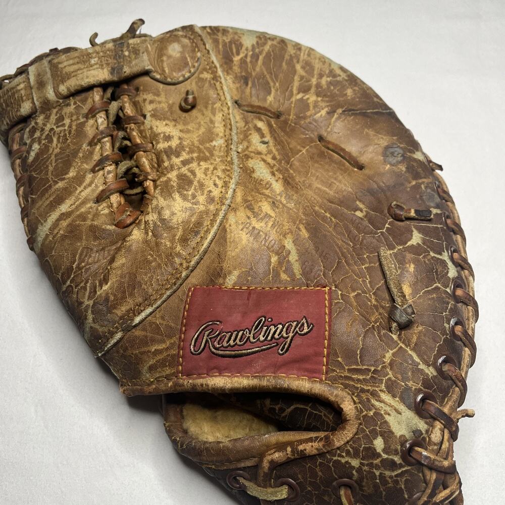 Vintage 1950’s Rawlings Joe Adcock First Baseman Mitt .PAT # 231,315